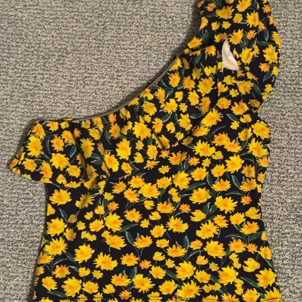 Maeve One-Shoulder Top with Yellow Floral Design